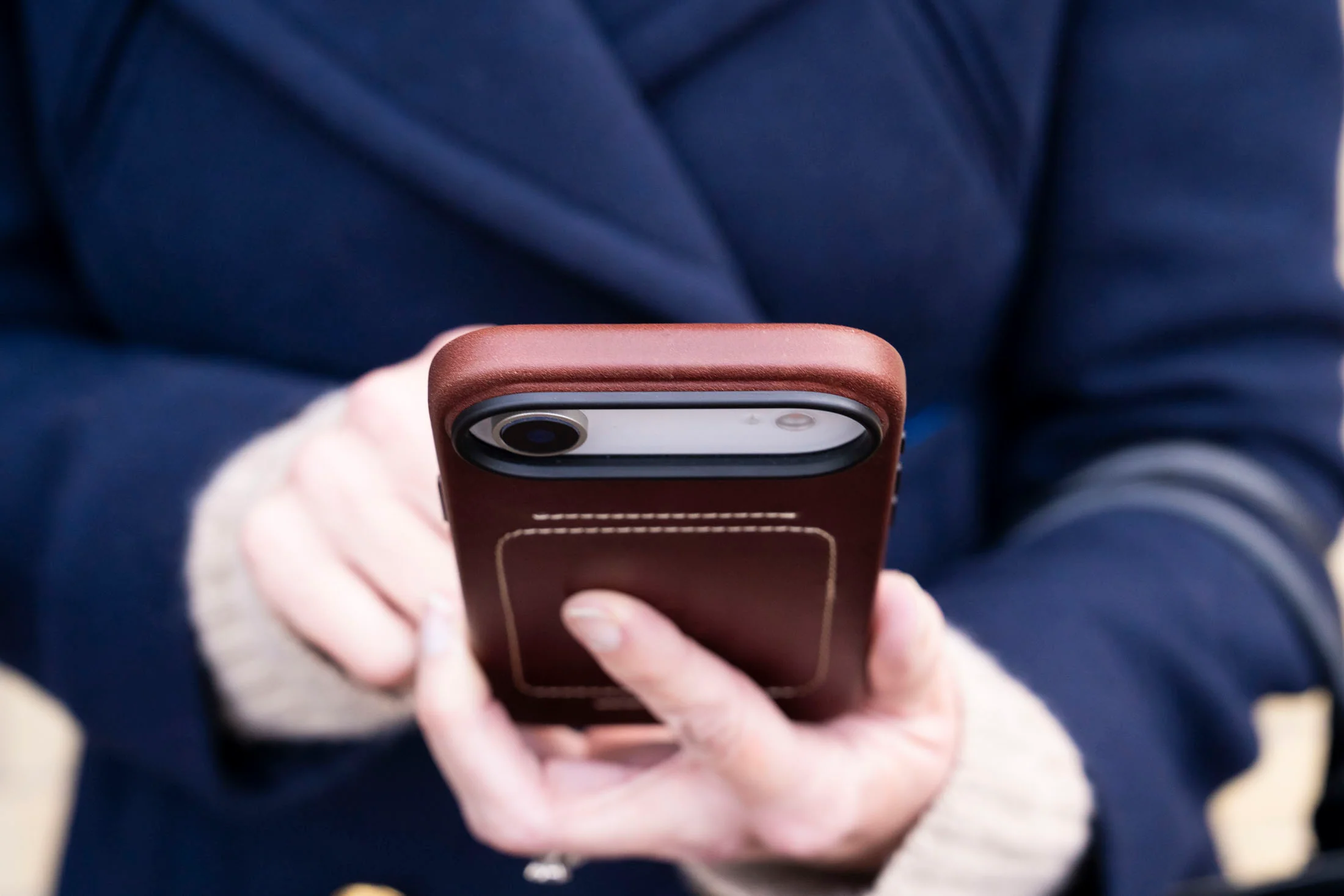 Heritage Leather Case For iPhone 17 Air - Image 4