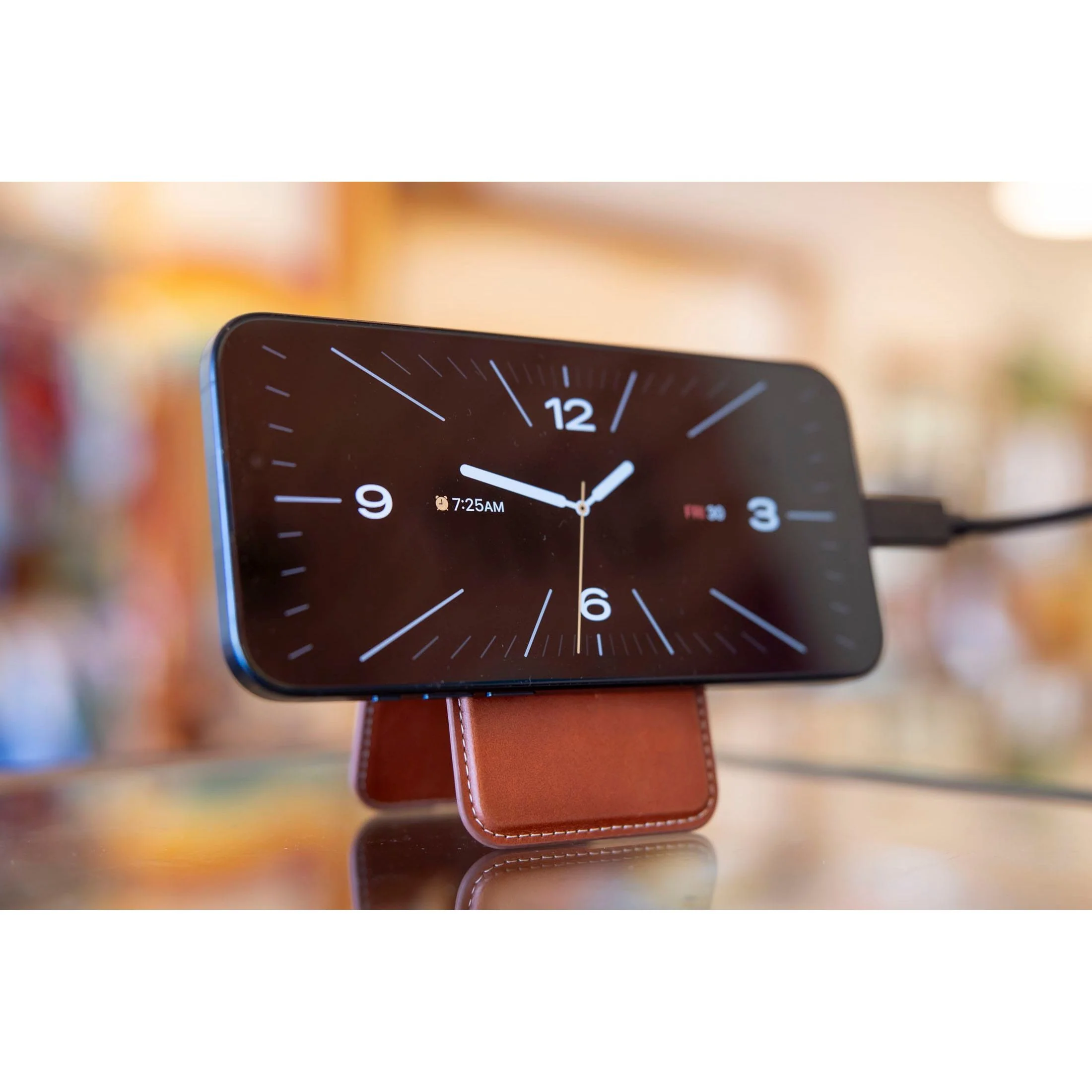 Heritage MagSafe Wallet Stand - Image 7