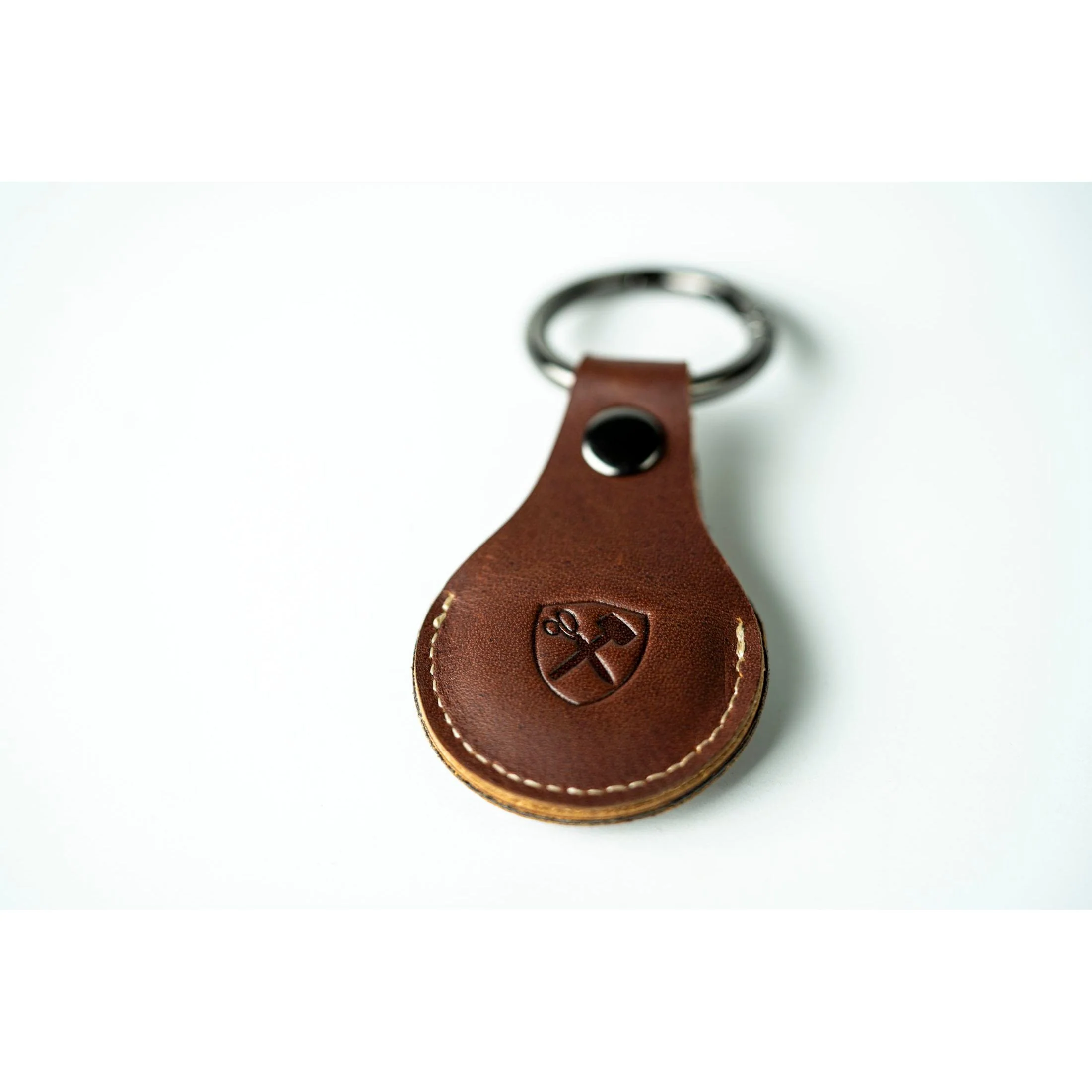 Leather Airtag Keychain - Image 3