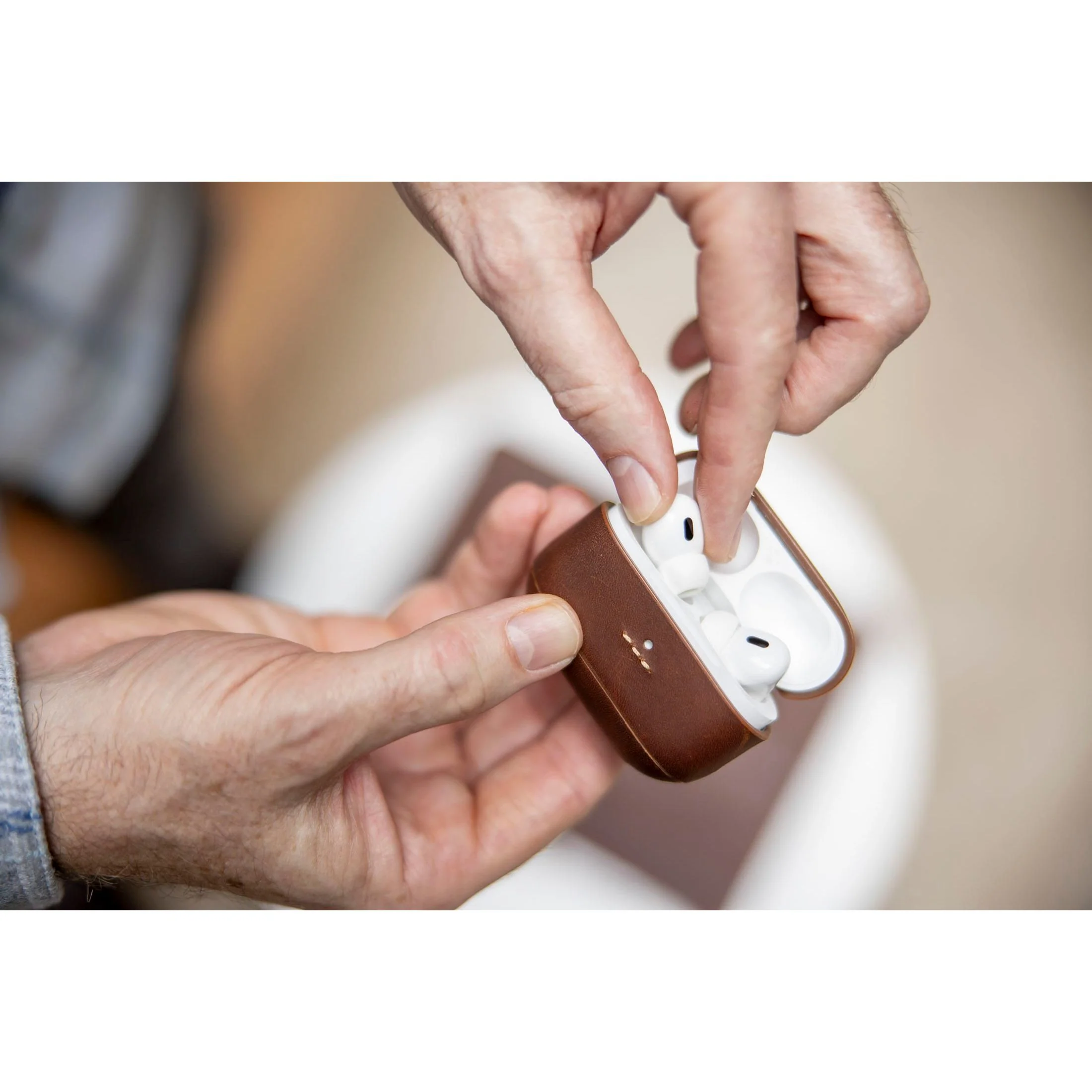 Leather Case For AirPods Pro 3 - Image 21
