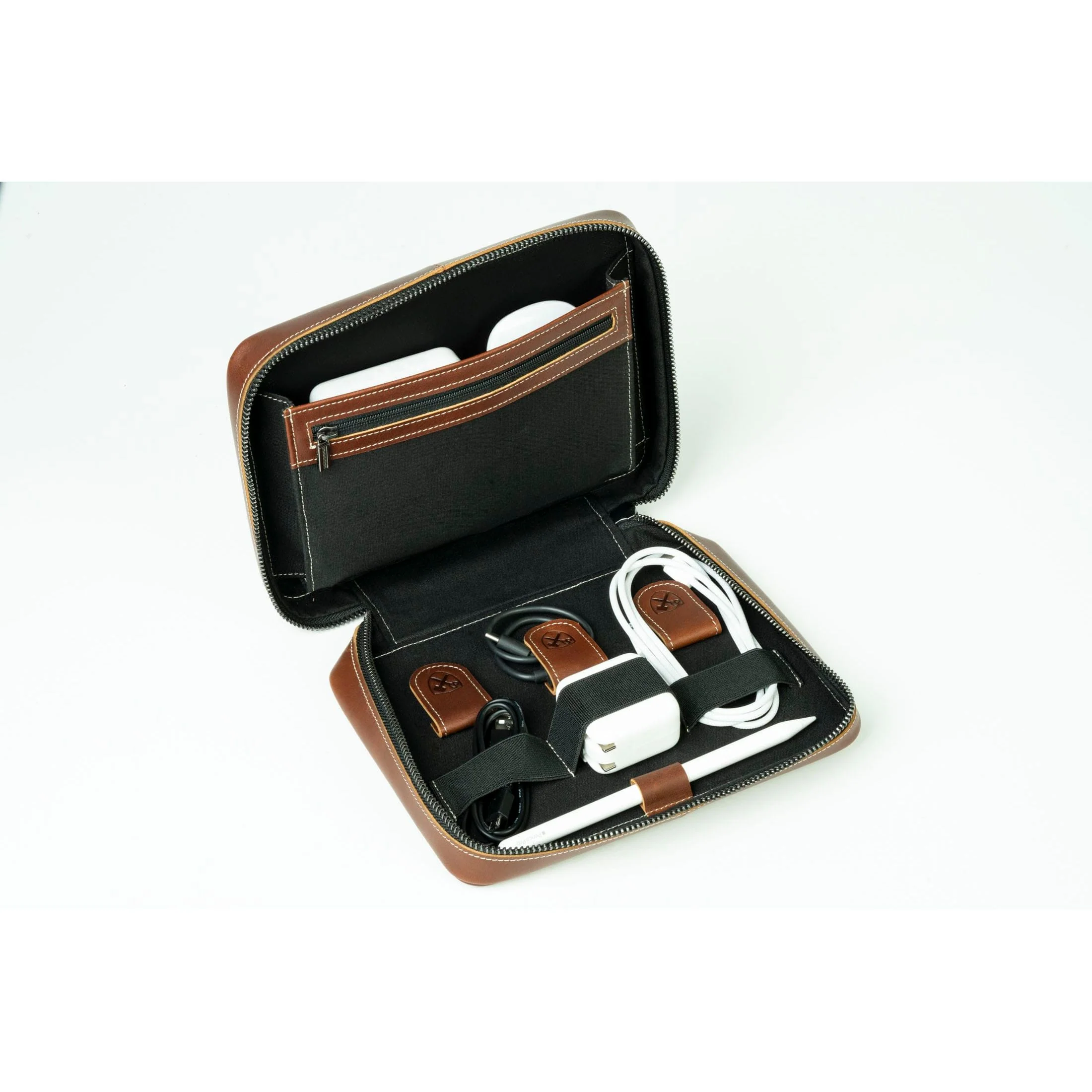 Leather Techfolio Cord Organizer - Image 6