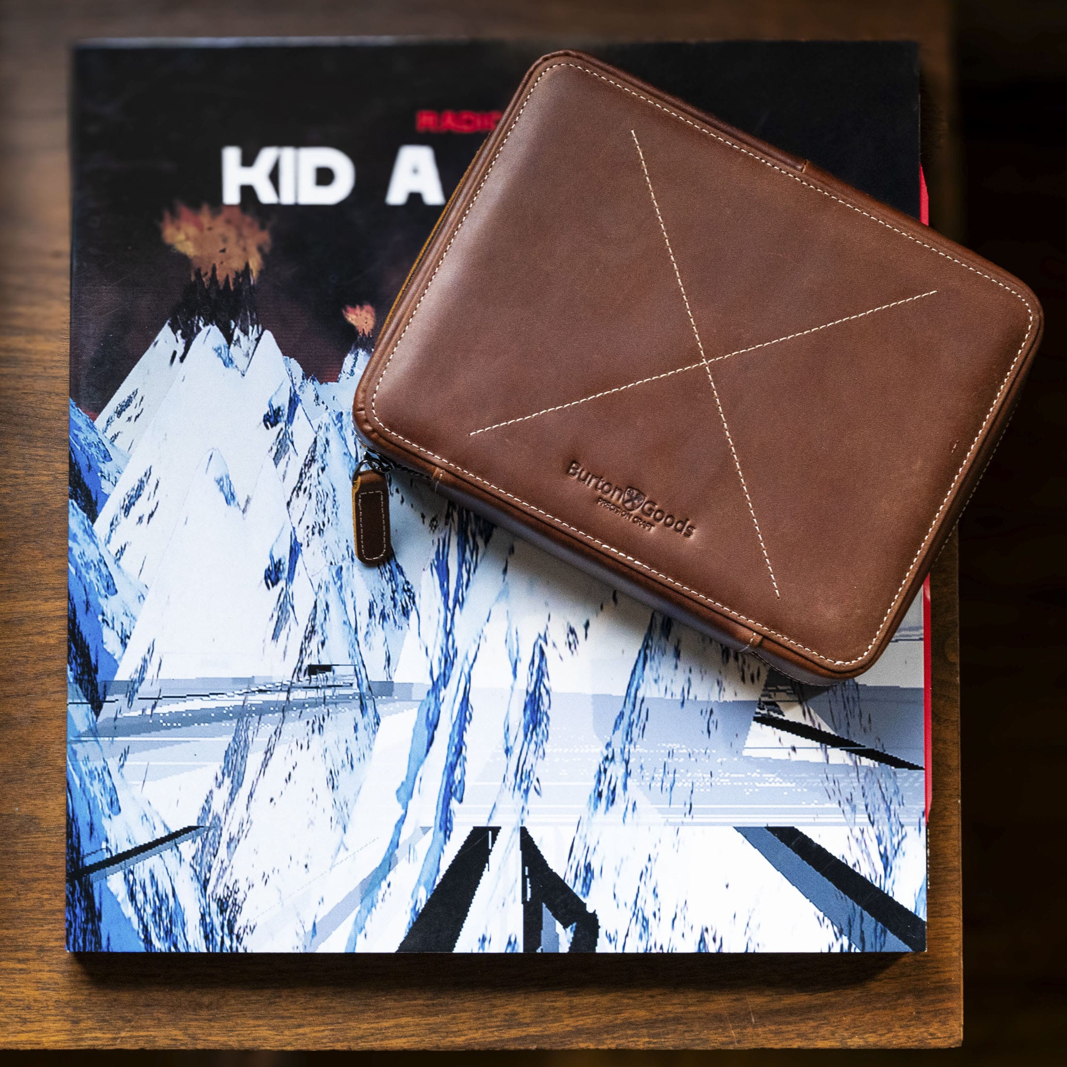 Leather Techfolio Cord Organizer - Image 7