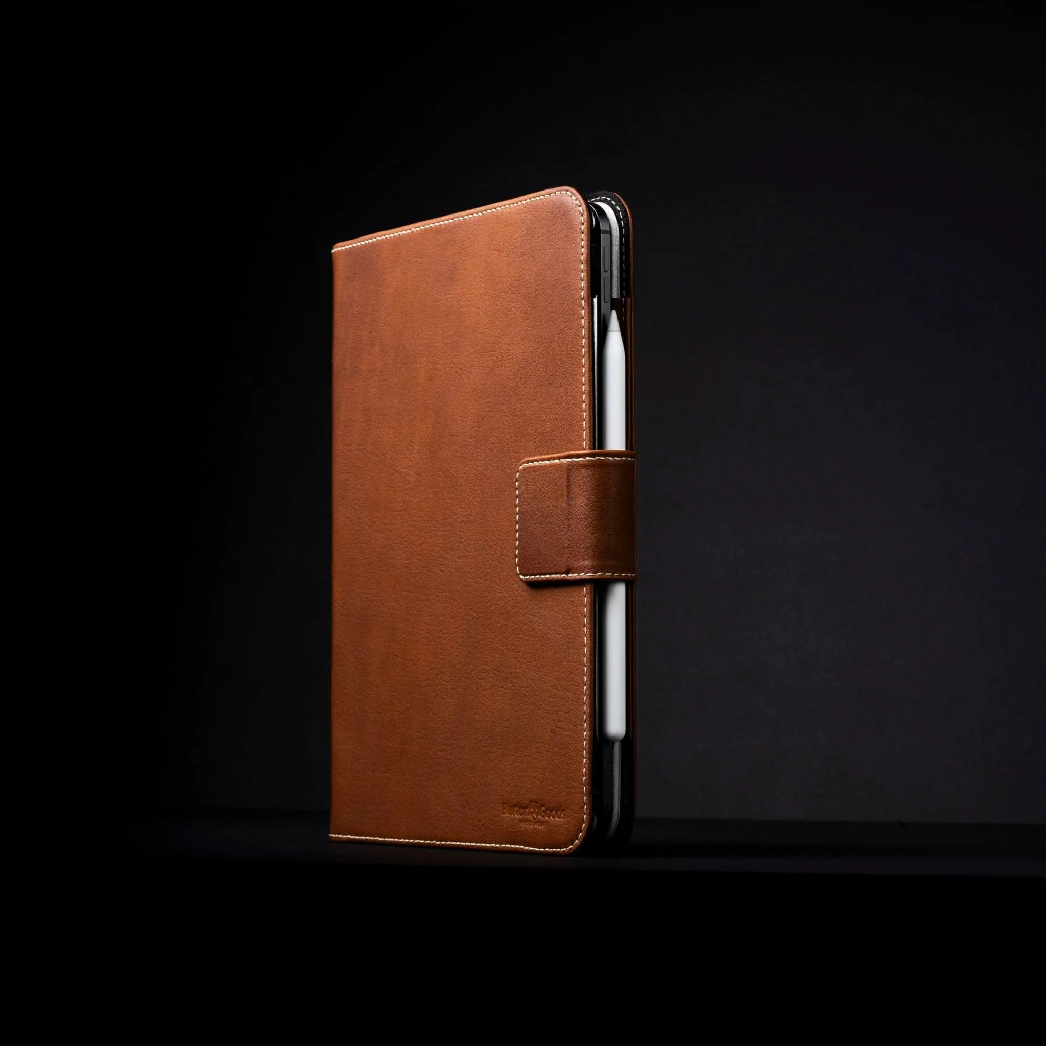 Limited Edition: Magic Keyboard Leather Case For iPad Pro 11" - Image 3