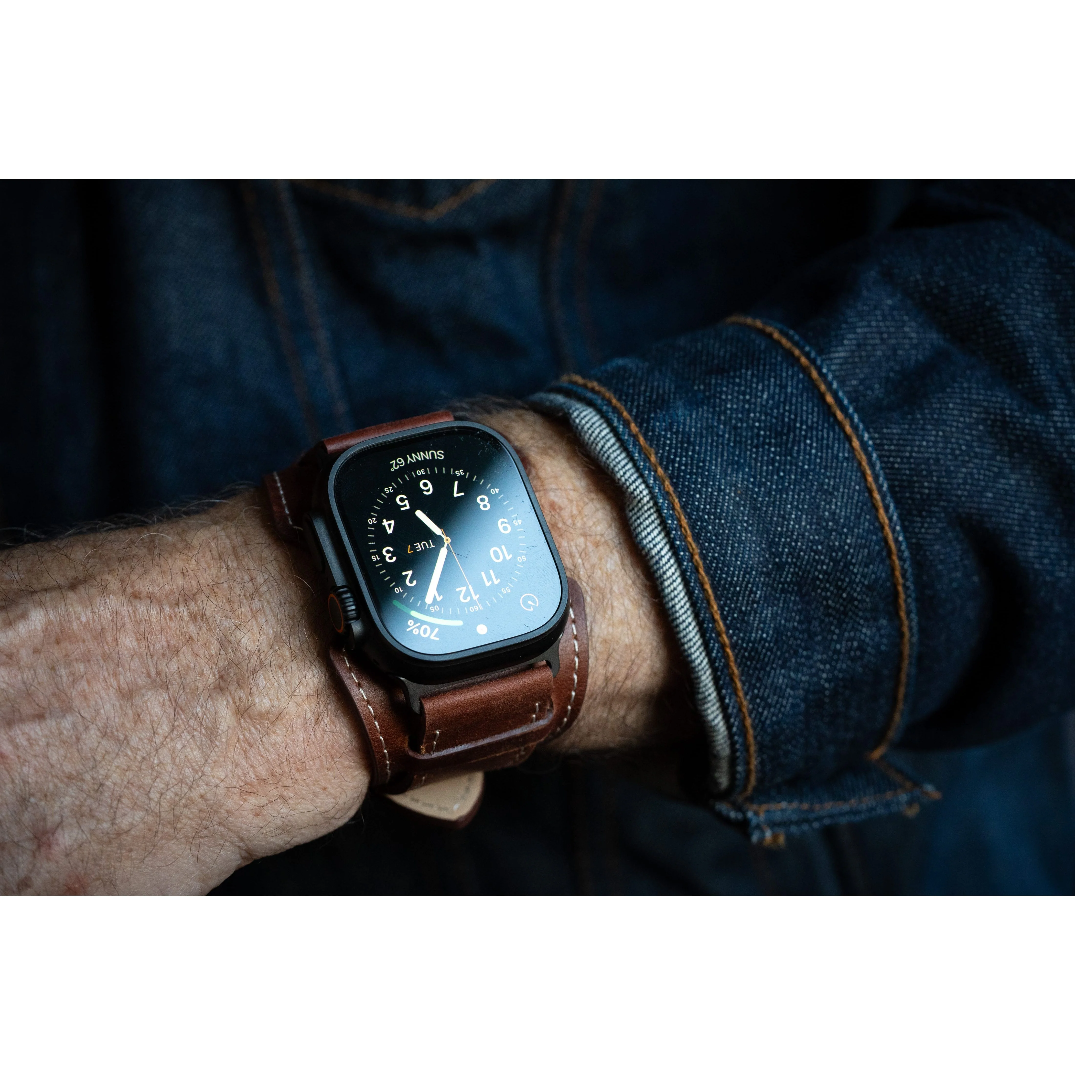 Slim Logan Leather Cuff - Image 4