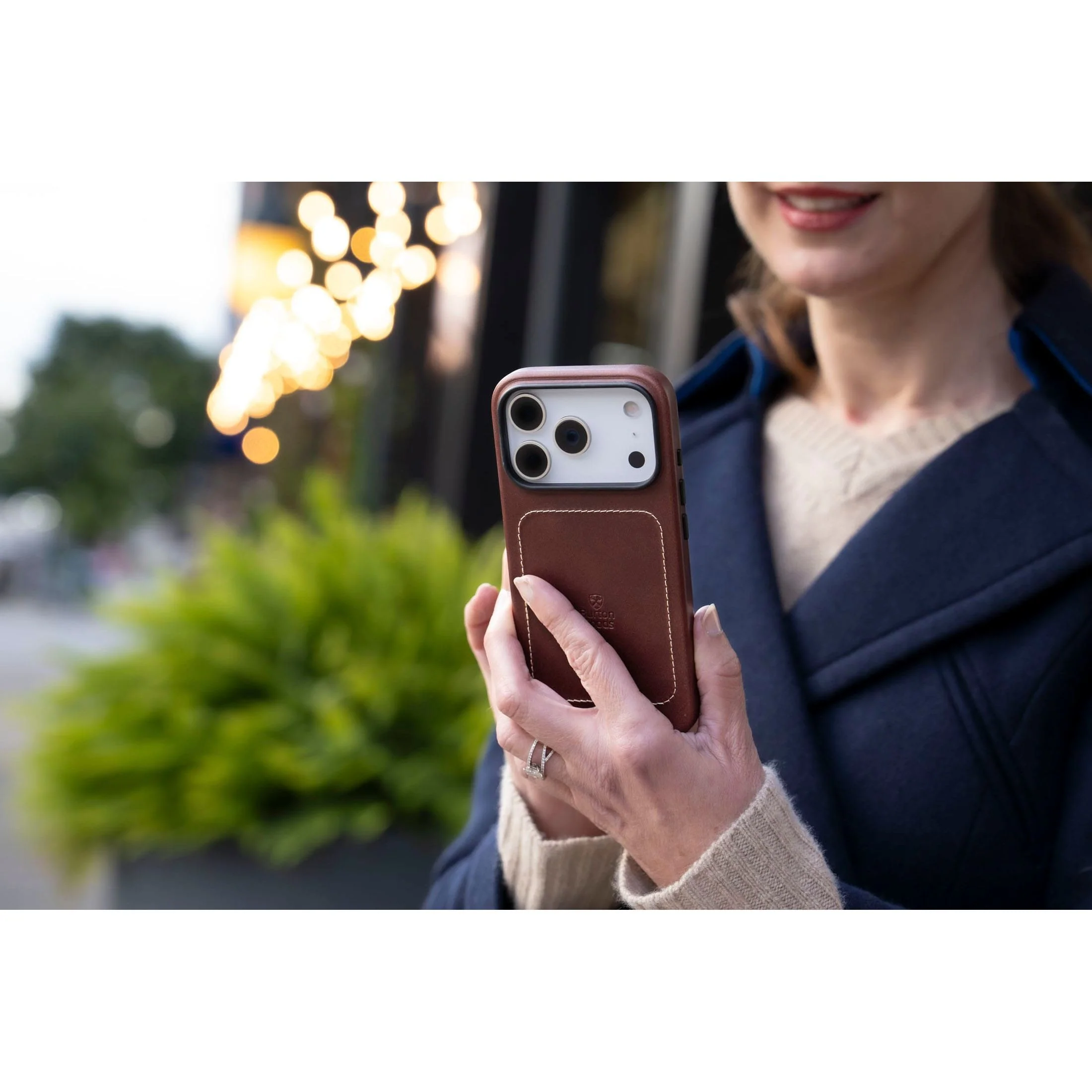 Luxury Pocket Book For iPhone 17 Pro - Image 4
