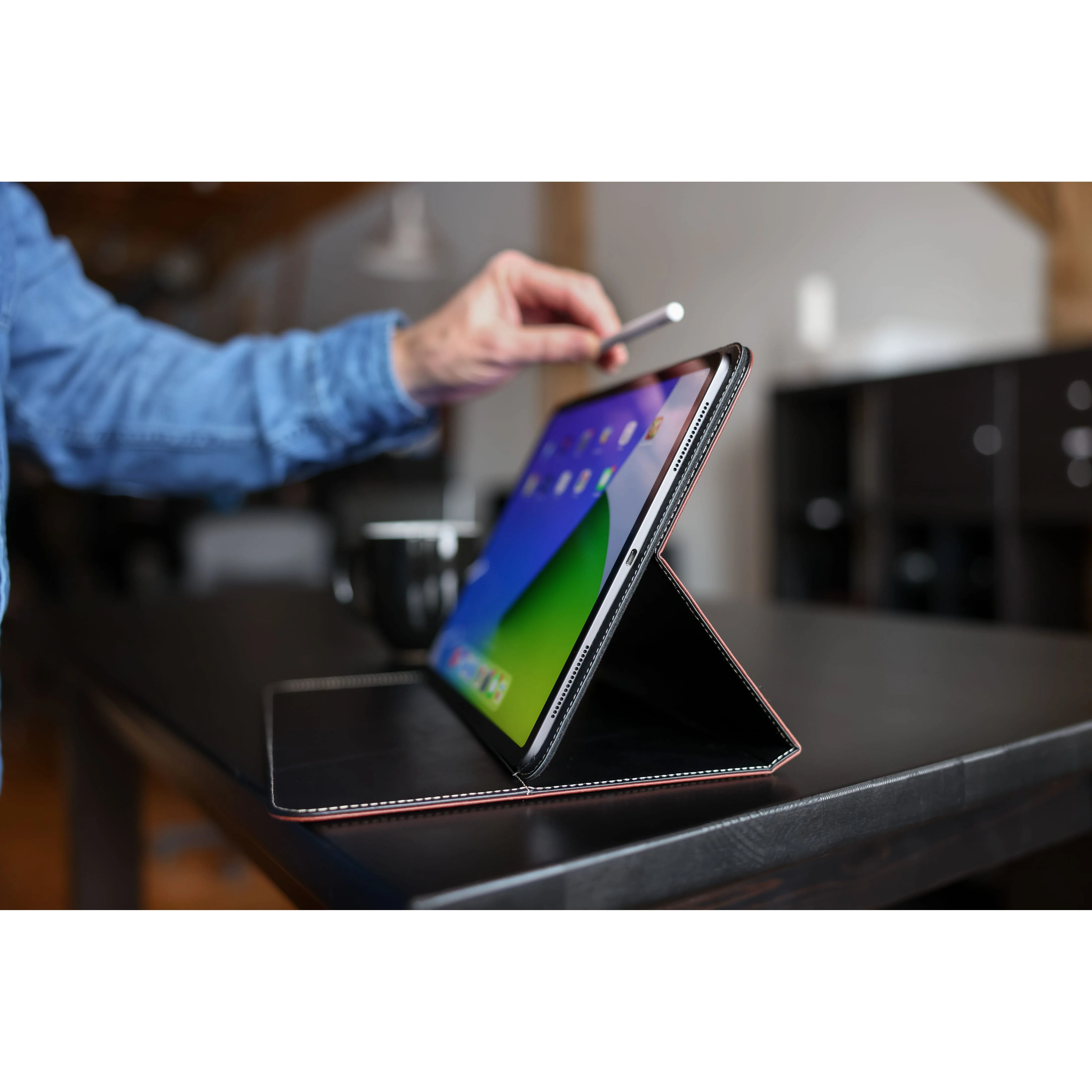 CLEARANCE Magnetic Leather iPad Case M5 / M4 iPad Pro 13" - Image 14