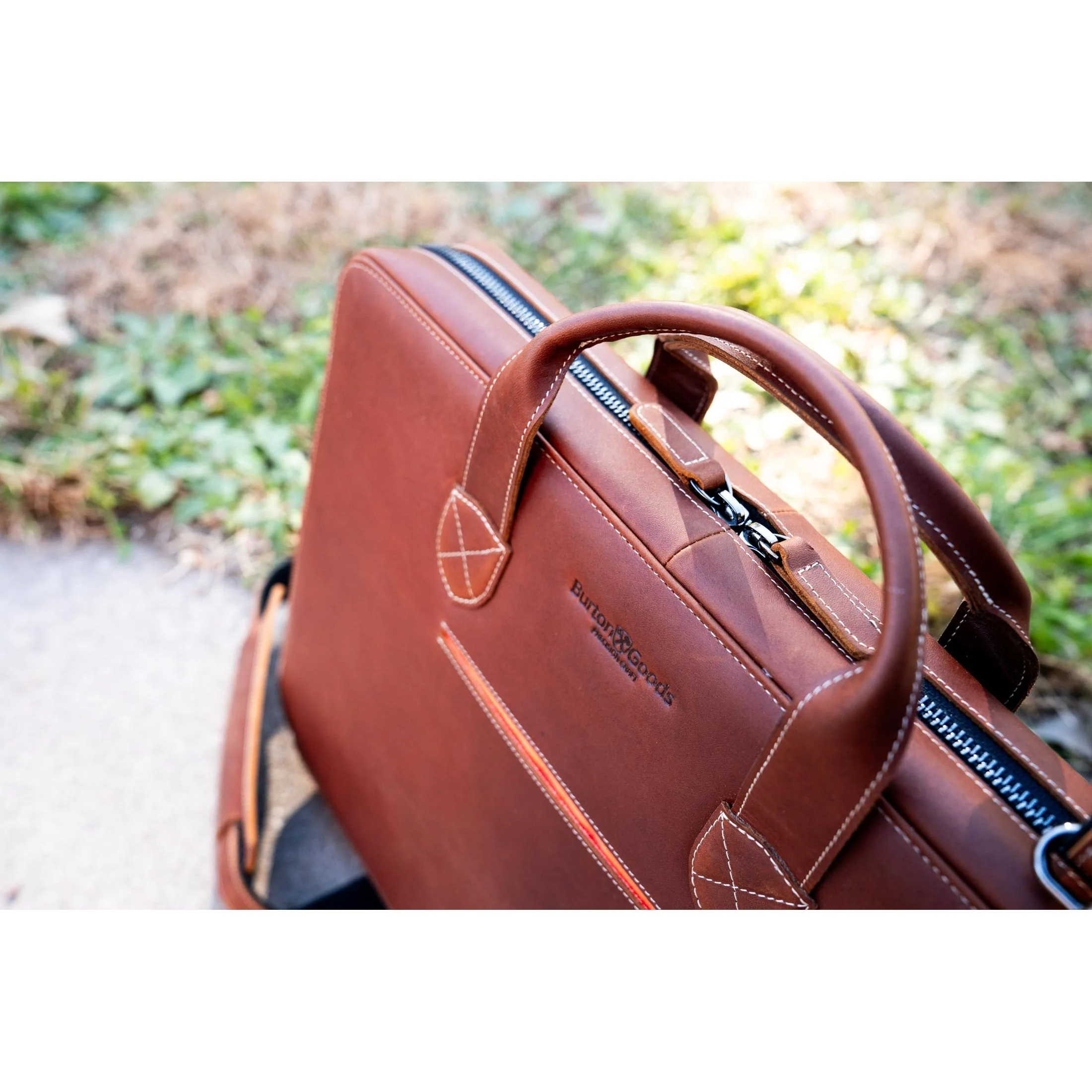 Slim Leather Laptop Briefcase - Medium 16" - Image 16