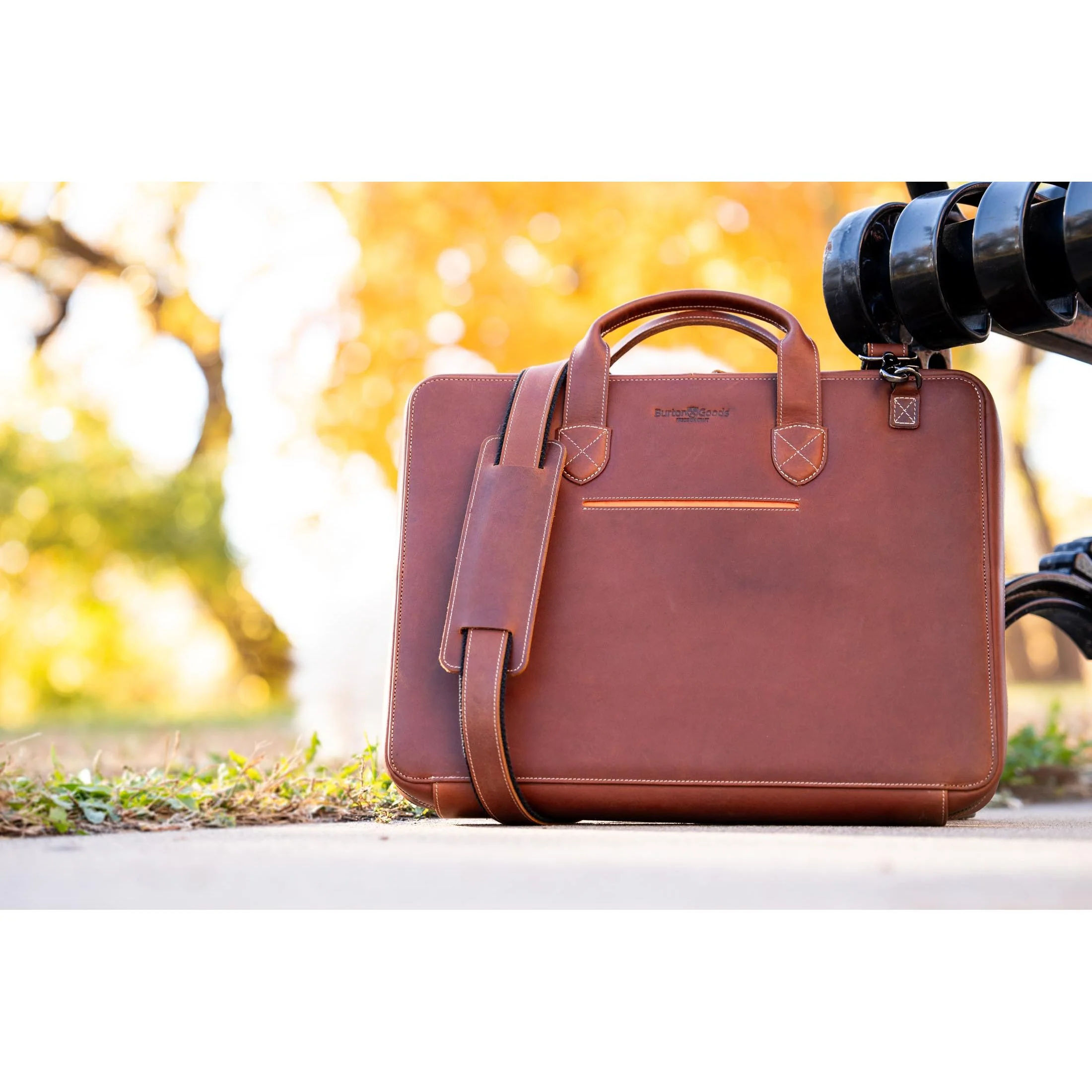Slim Leather Laptop Briefcase - Medium 16" - Image 5