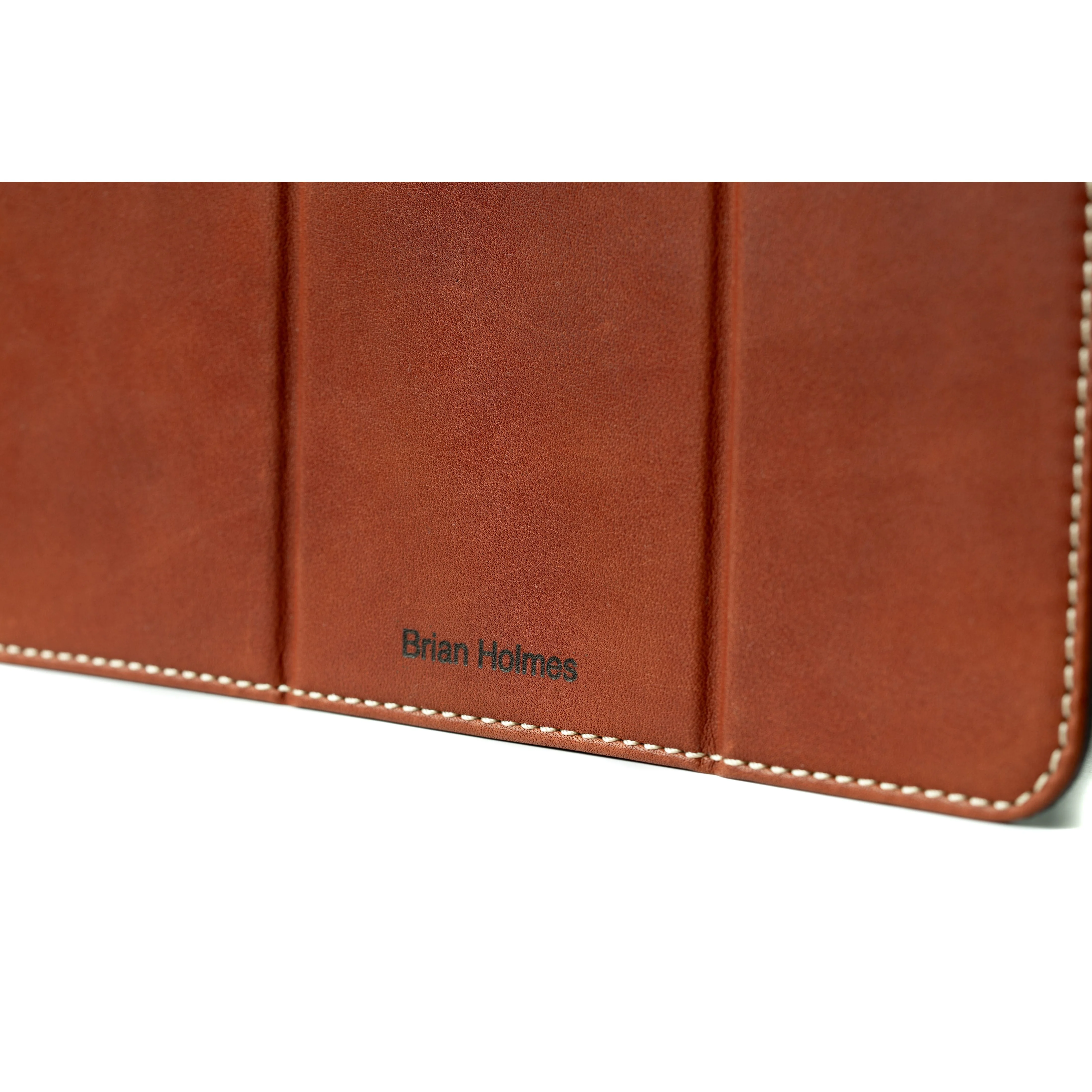 Slim Magnetic Leather iPad Case M5 / M4 iPad Pro 13" - Image 3