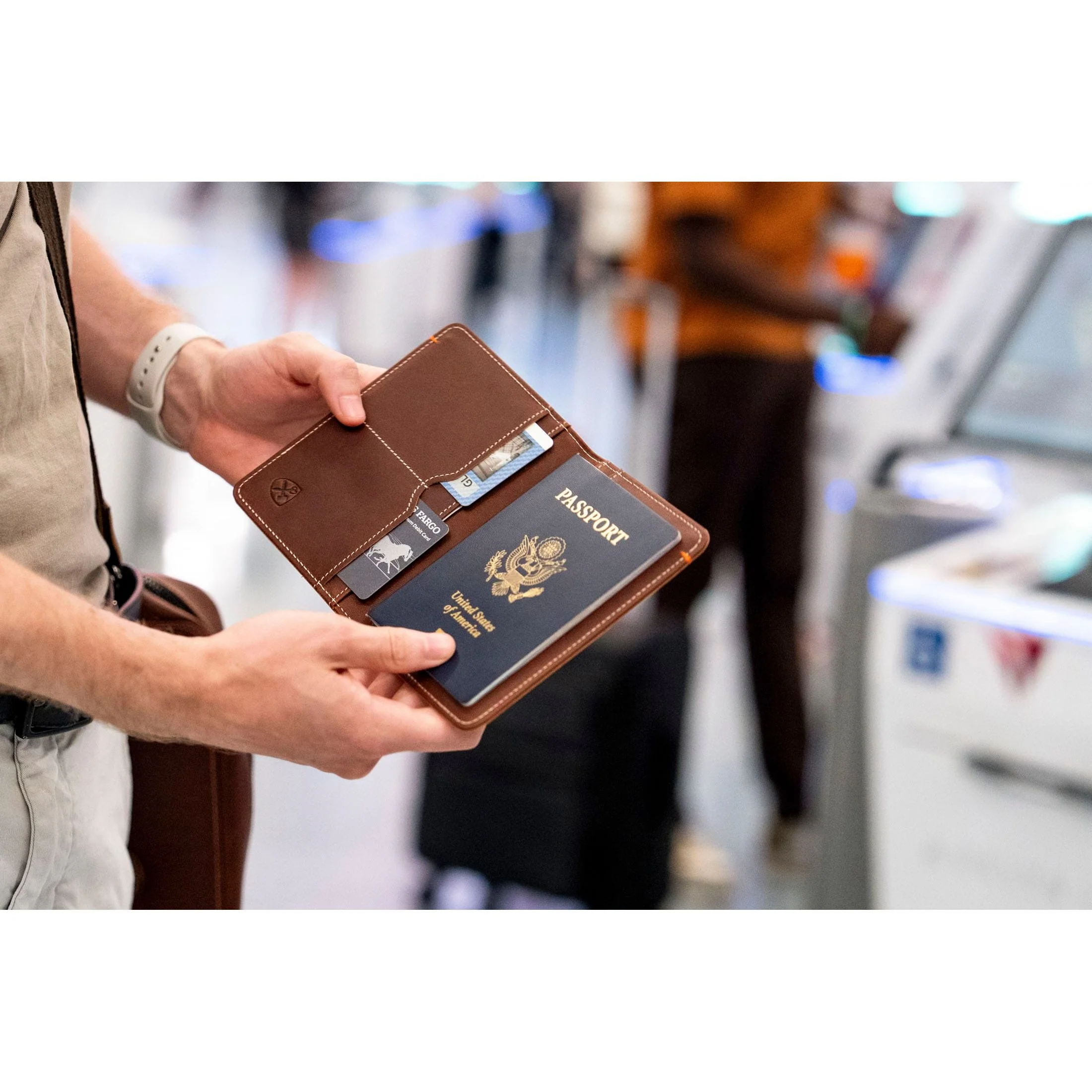 Slim Passport Leather Wallet - Image 9