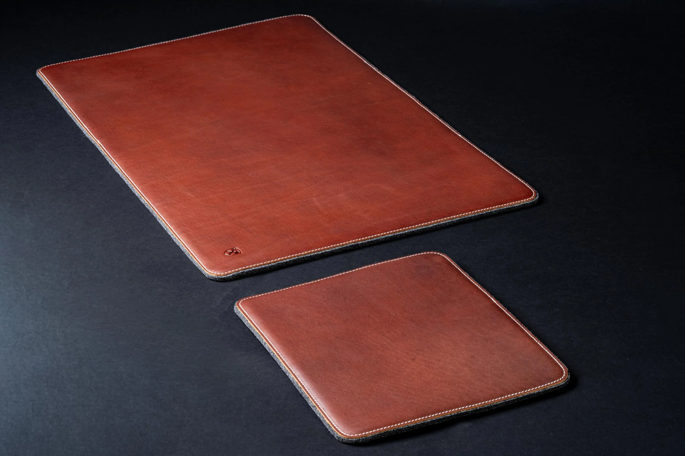 Travel And Desk Leather Laptop Stand - Image 11