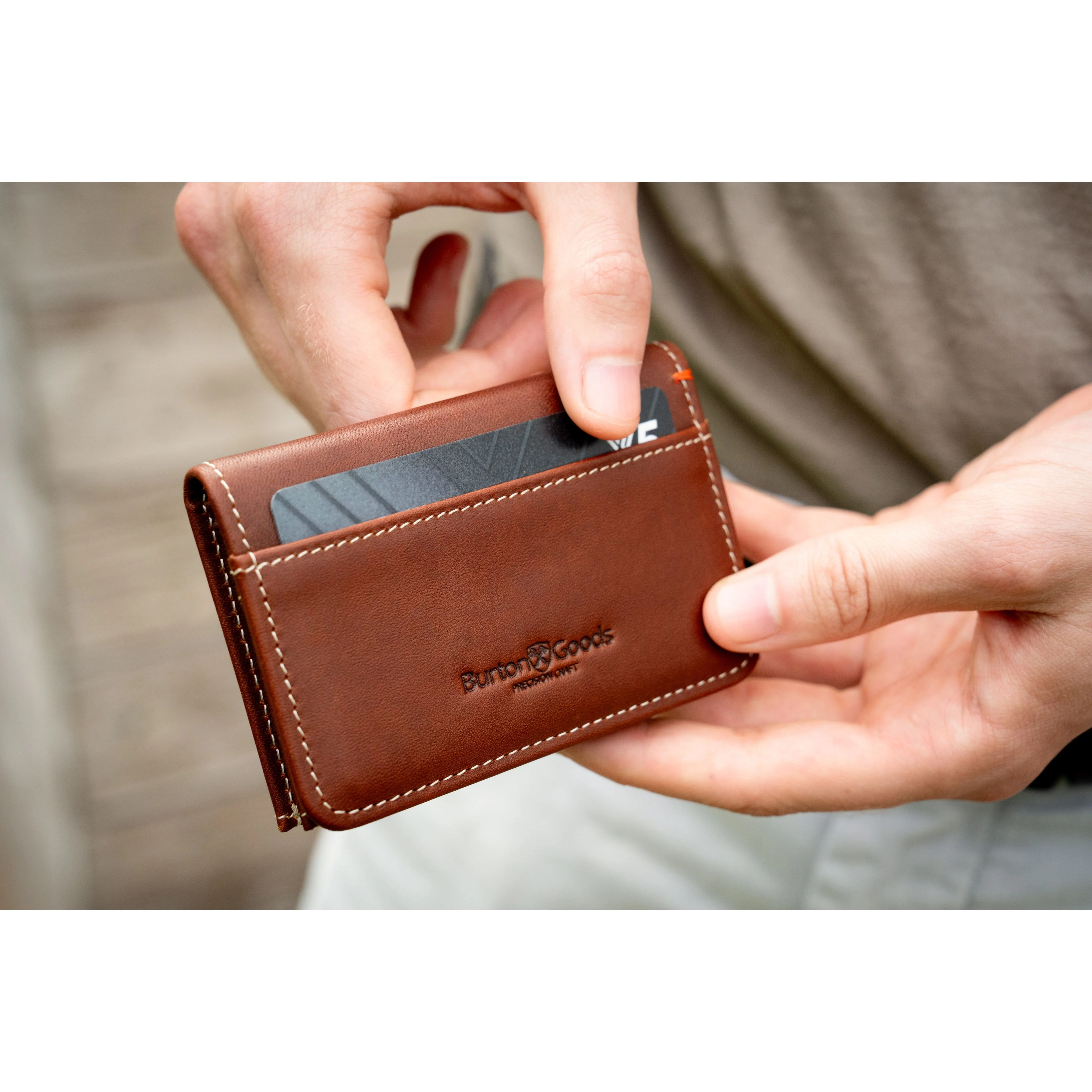 Ultra Compact Bi-Fold Leather Wallet - Image 8